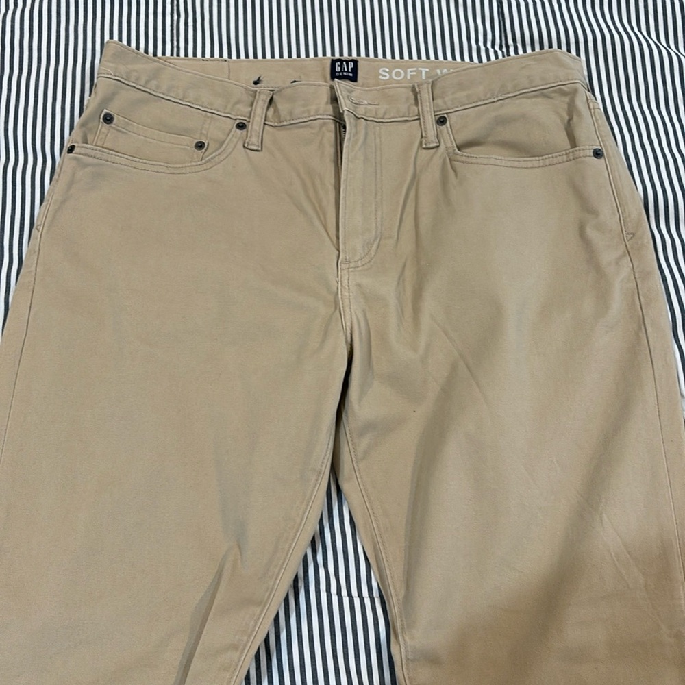 Gap Khakis Soft Wear